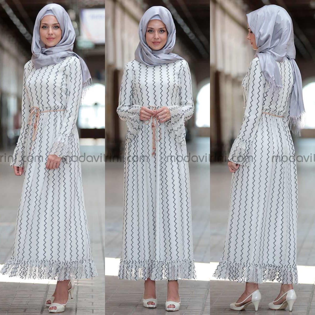 Couleurs de Printemps dans Des Vêtements Modestes