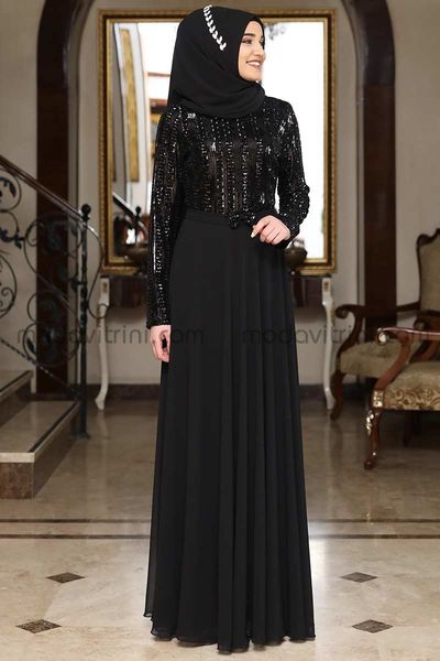 Elif Evening Dress - Black - RNZ2014
