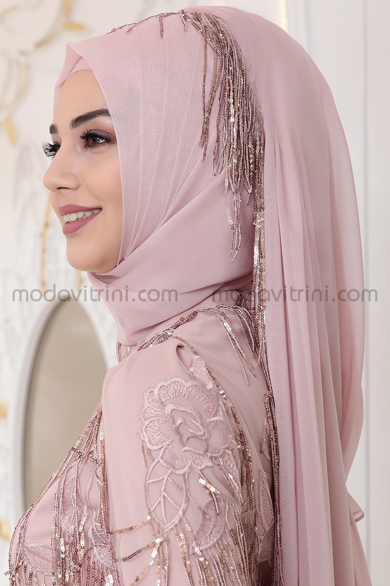 Modest Fashion Scarf Models